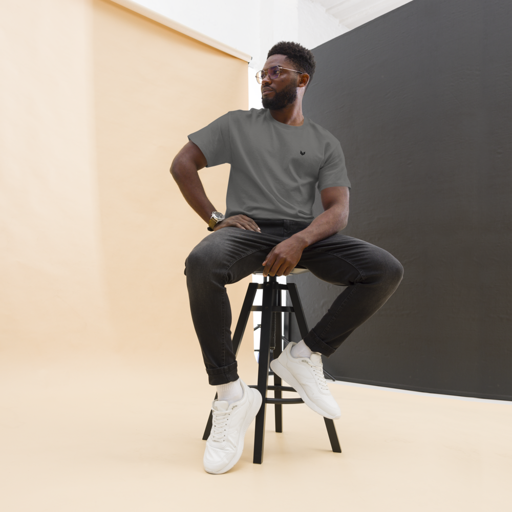 Still Wolf Geometry Tee | Camiseta Bordada & Layered Back Print